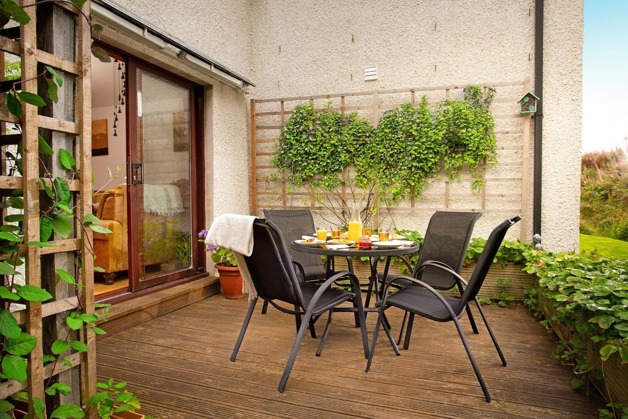 Beechwood Lodge Guesthouse Alness Bagian luar foto