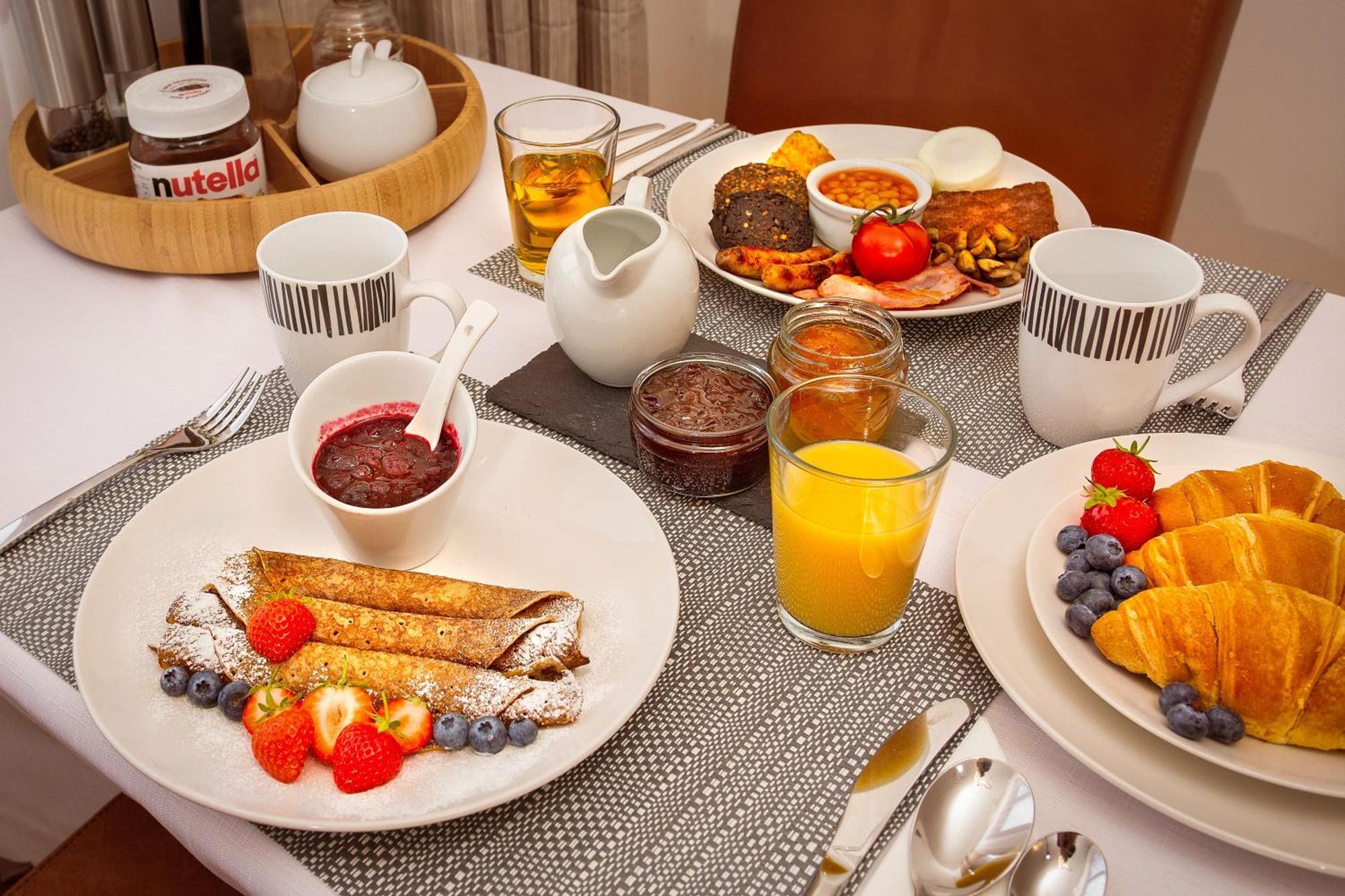 Beechwood Lodge Guesthouse Alness Bagian luar foto