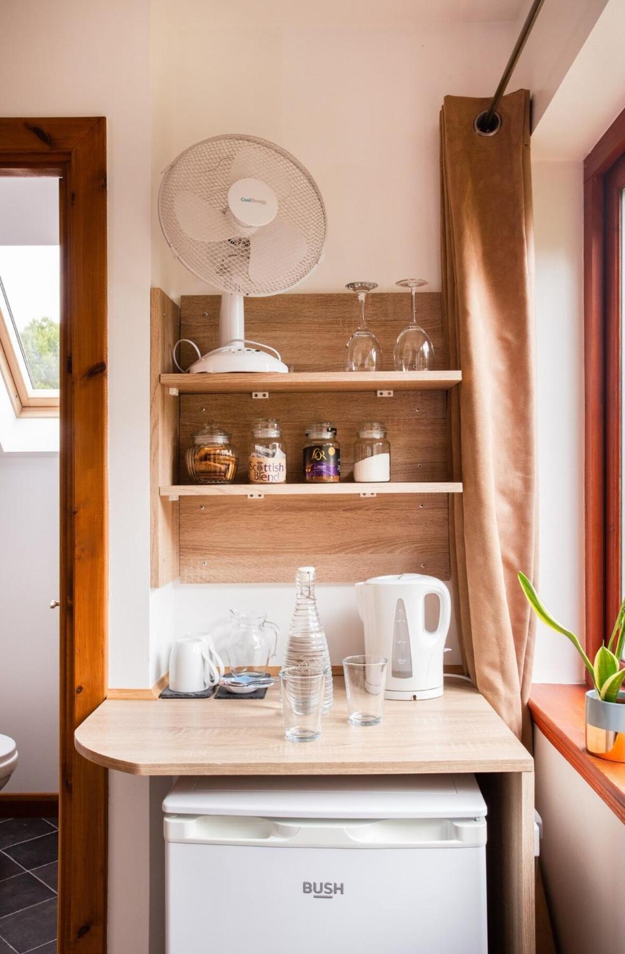 Beechwood Lodge Guesthouse Alness Bagian luar foto