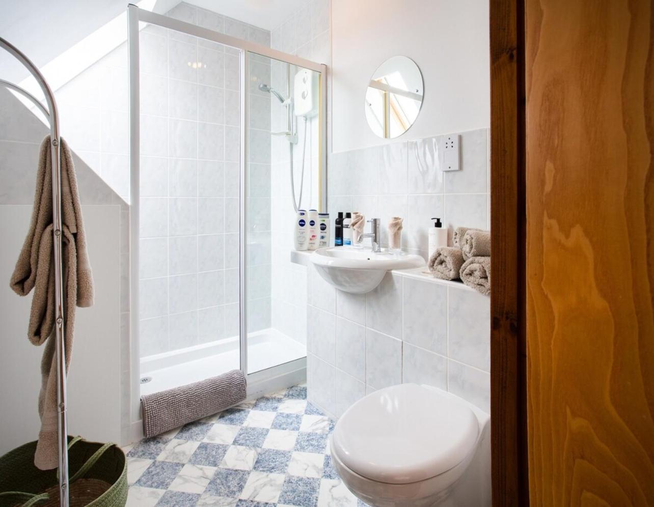 Beechwood Lodge Guesthouse Alness Bagian luar foto