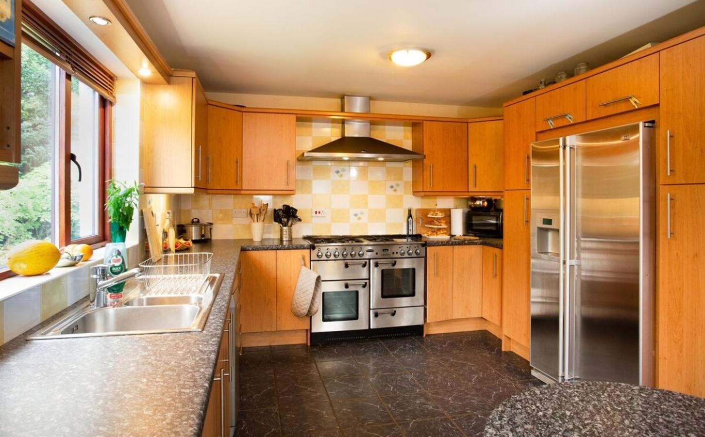Beechwood Lodge Guesthouse Alness Bagian luar foto
