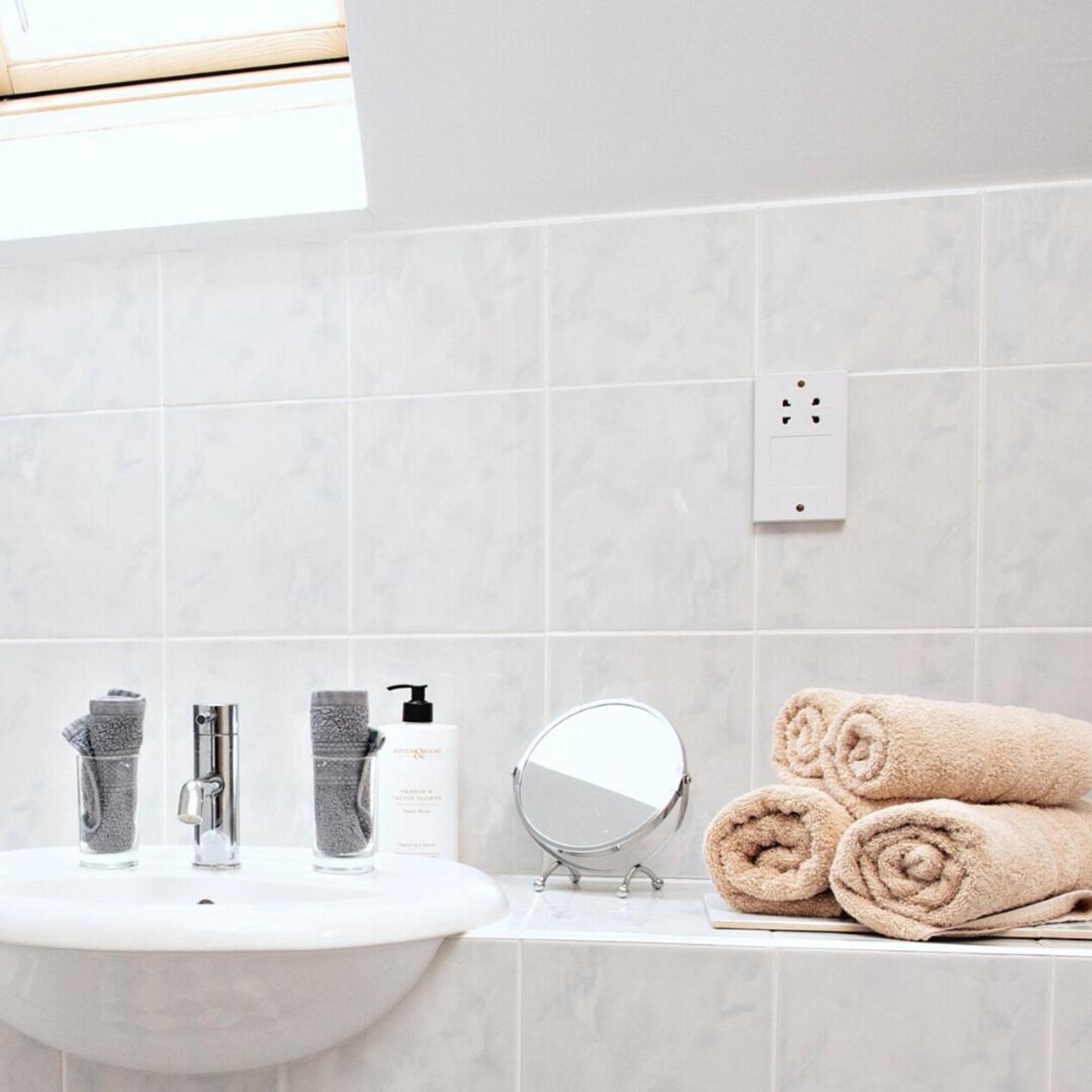 Beechwood Lodge Guesthouse Alness Bagian luar foto